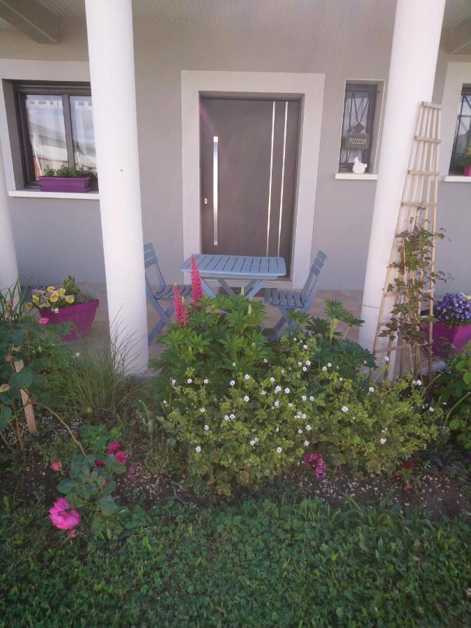 Le Bonheur A Portee De Mains Bergerac Exterior foto